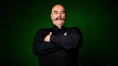 Uyuşturucudan gözaltına alınan Ezel Akay'dan açıklama: Merak edenleri evime beklerim