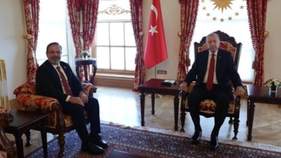 Cumhurbaşkanı Erdoğan, AK Parti İstanbul Milletvekili Halis Dalkılıç'ı kabul etti