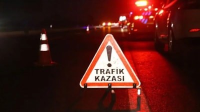 İzmir'de otomobille çarpışan motosikletin sürücüsü öldü