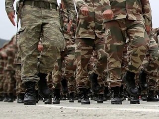 Yurt dışında yapılan askerlik Türkiye’de de geçerli olacak