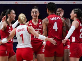 Filenin Sultanları Milletler Ligi finalinde! Türkiye - Brezilya - CANLI SKOR