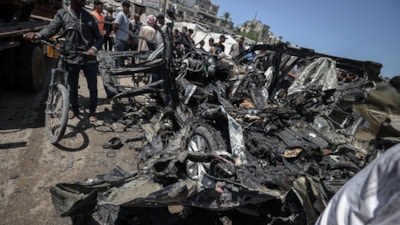 Gazze'de İsrail'in saldırıları sürüyor