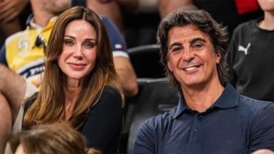 Yıllar önce boşanmışlardı! Demet Şener ile İbrahim Kutluay çocuklarıyla Yunanistan'da