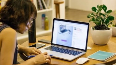 Hibrit çalışma modeli öne çıkıyor: Evden çalışma modeli kalıcı hale geliyor