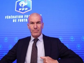Fransa Milli Takımı'nda Zinedine Zidane dönemi başladı
