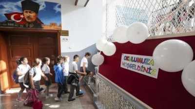 Okullarda yeni dönem başlıyor! Yönetmelikte dikkat çeken değişiklikler
