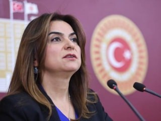 İstanbul Valiliğinin okullarda mescit ihtiyacı yazısına DEM Parti'den tepki