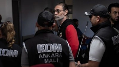 İçişleri Bakanlığı: Etimesgut Belediyesi'ne mali suç operasyonunda 52 şüpheli yakalandı