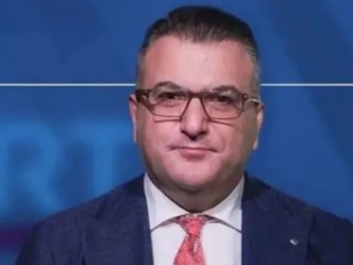 Gazeteci Cem Küçük gözaltına alındı