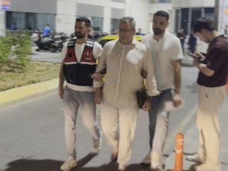 Gazeteci Cem Küçük gözaltına alındı