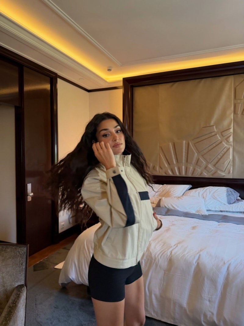 Hande Erçel: Kamuya Açılan Kalkan ve İçsel Dengeler Üzerine Kişisel Dengenin Hikayesi
