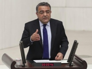 Sezgin Tanrıkulu silah bırakan teröristler için 'siyaset yapma güvencesi' istedi