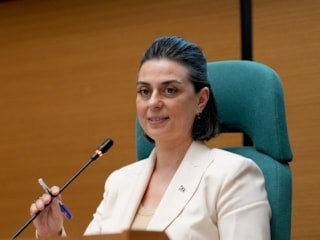 Sinem Dedetaş görevden uzaklaştırıldı