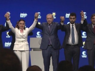 Tuzla, Çekmeköy ve Şile Belediyeleri AK Parti'ye katıldı