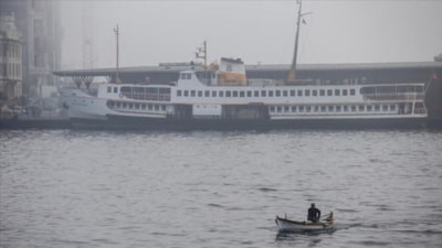 İstanbul Boğazı'nda ulaşıma sis engeli