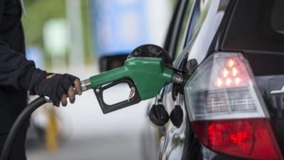 Brent petrol çakıldı: Benzin ve motorinde indirim beklentisi