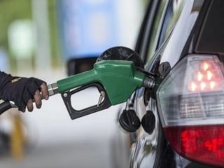 Brent petrol çakıldı: Benzin ve motorinde indirim beklentisi
