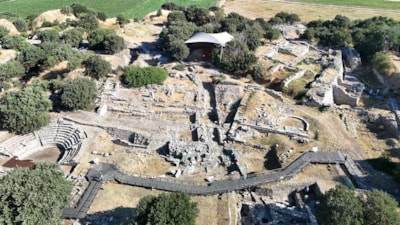 Troya'da tarihin en büyük gizemlerinden birinin izleri sürülüyor