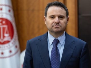 Akın Gürlek: 84 hakim ve savcı meslekten ihraç edildi
