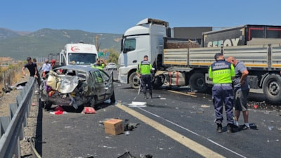 Gaziantep'te zincirleme kaza: Anne ve çocuğu hayatını kaybetti