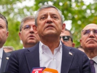 The Economist'ten Türkiye analizi: Özel'e İngiliz desteği