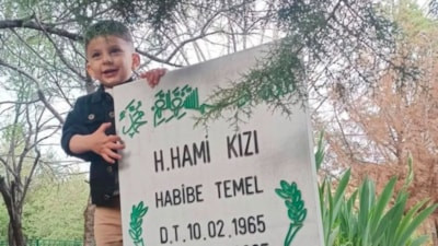 Mardin'de uyuyakaldığı otomobilde can verdi