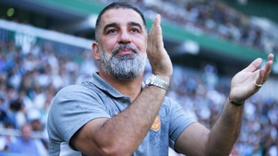 Arda Turan: Ukrayna halkının yanındayım!