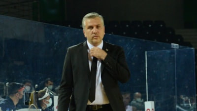 Denizli Basket, Zafer Aktaş ile sözleşme yeniledi