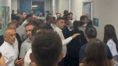 Üsküdar'da AK Parti adayına oy veren CHP'liler kriz çıkardı