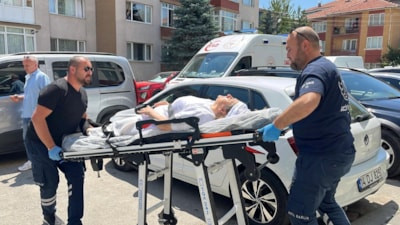 Bolu'da hamur kesme makinesine kaptırdığı eli bilek hizasından koptu