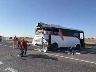 Tekirdağ'da yolcu otobüsü kazaya karıştı