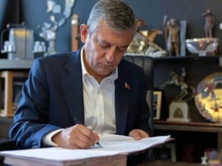 CHP'den 230 belediye başkanı Yeni Parti'ye geçiyor