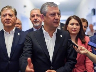 Özgür Özel'den Terörsüz Türkiye süreciyle ilgili kanun teklifine: İmza atma çabamız yok