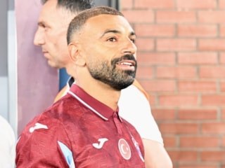 Trabzonspor, Salah için imza töreni düzenledi