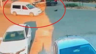 Hatay'da kazada devrilen motosikletin sürücüsü aracın çarpması sonucu öldü
