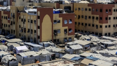 Gazze'de çadırlarda yaşam mücadelesi