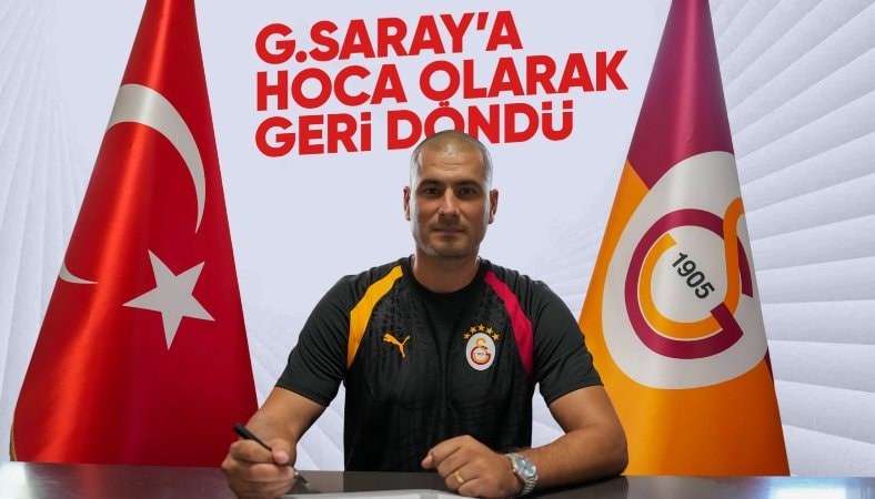 Eren Derdiyok, Galatasaray U17 Takımı'nın başına geçti