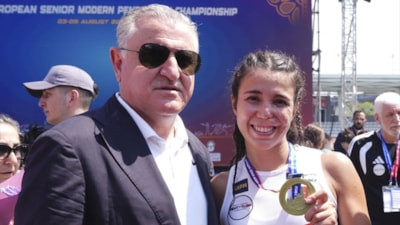 Osman Aşkın Bak: İlke, Türk kadınının gücünü gösterdi