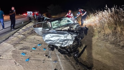 Edirne'de iki otomobilin çarpıştığı kazada yaşlı kadın hayatını kaybetti