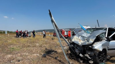 Kütahya'da babasını ziyarete giderken kazada öldü