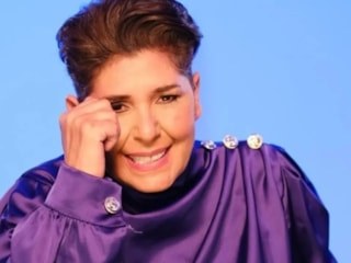 Kanserle mücadele eden şarkıcı Cansever hayatını kaybetti