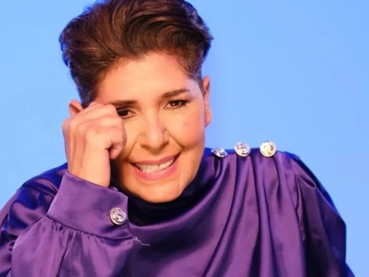 Kanserle mücadele eden şarkıcı Cansever hayatını kaybetti - Ensonhaber