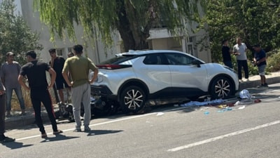 Çanakkale'de otomobile çarpan motosikletteki 2 kişi öldü