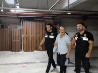 Ultraaslan liderinin evinde yapılan aramada 65 milyon lira değerinde altın, döviz ve ziynet eşyası bulundu