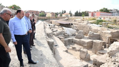Uğur İbrahim Altay: Larende kazısı Konya tarihine etki edecek bir keşif oldu