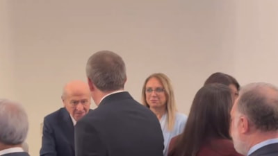 DEM heyeti, Devlet Bahçeli ile Meclis'te selamlaştı