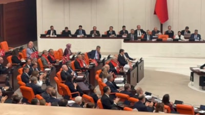 TBMM’de tarihi oturum: Tuncer Bakırhan konuştu, MHP'liler alkışladı