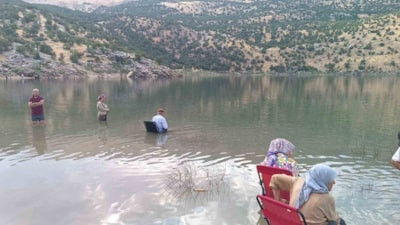 Yeniden akmaya başladı: Şifa arayan Sülüklü Göl'e koşuyor