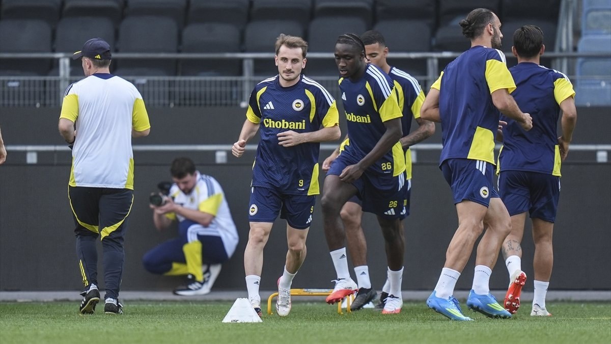 Fenerbahçe, Sturm Graz maçına hazır