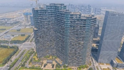 Çin'de 20 bin nüfuslu bütün ilçe tek binada yaşıyor
